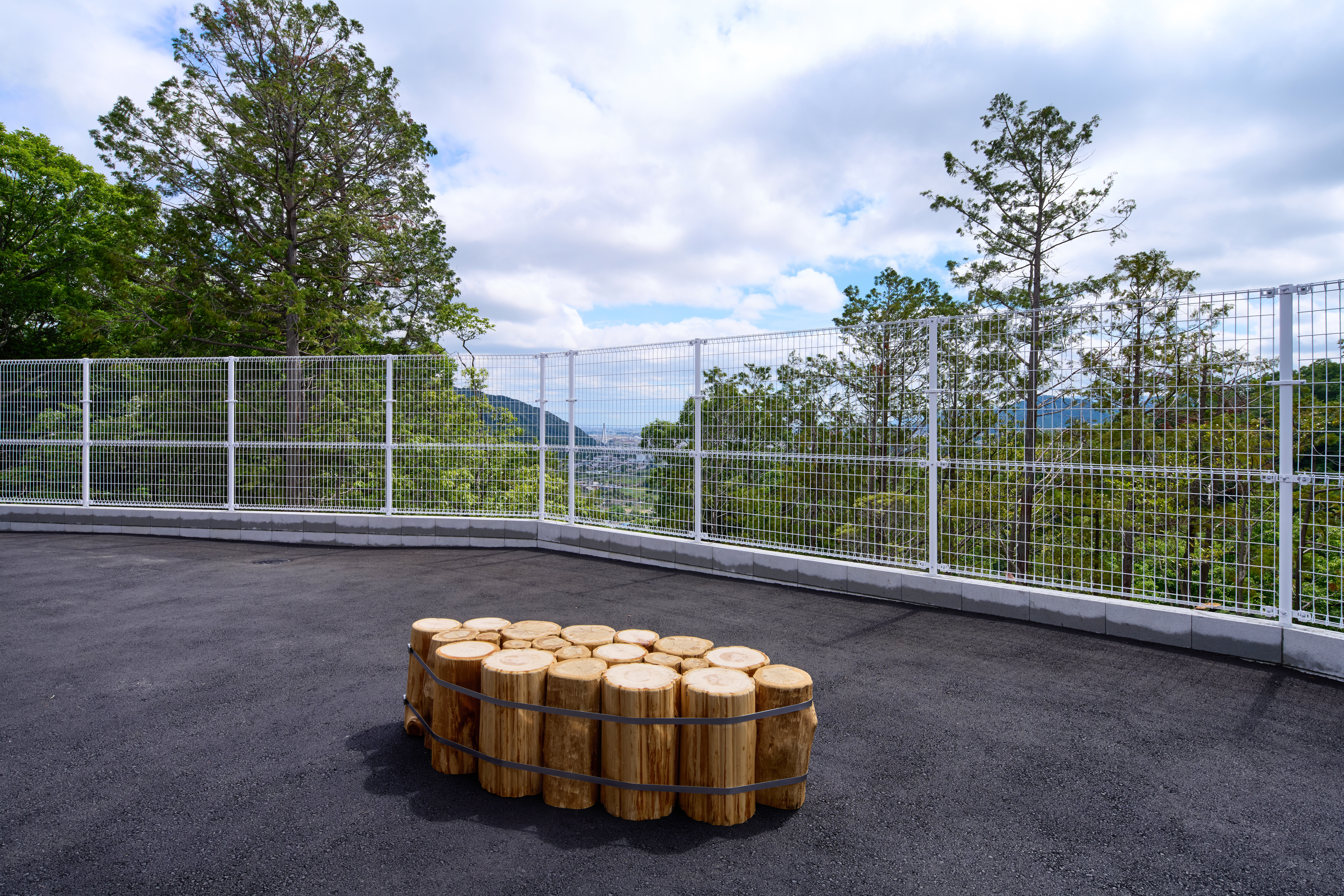 ハッピーローソンタウン池田伏尾台店